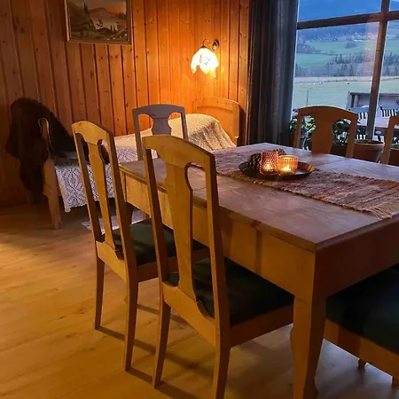 Det Vesle Huset Pa Lysaker * Nord-Fron